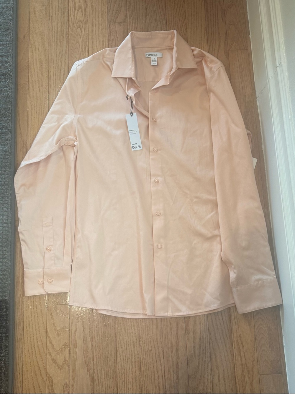 New with tags BAR III Men's Peach Button-Front Dress Shirt size m slim fit